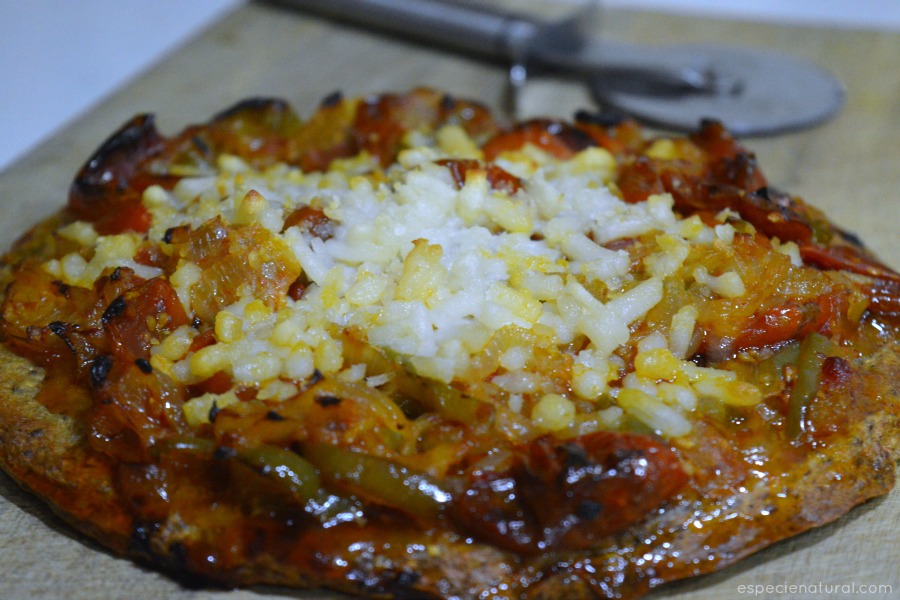 Pizza de trigo sarraceno con samfaina